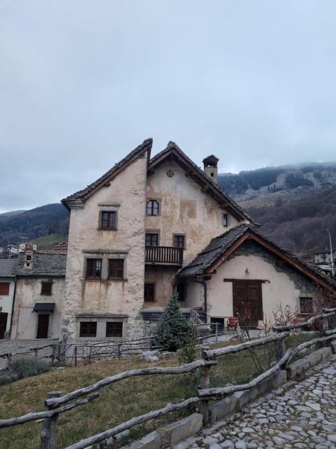 Mun Apartment - Major Unforgettable Nights Fuipiano Valle Imagna Exterior photo